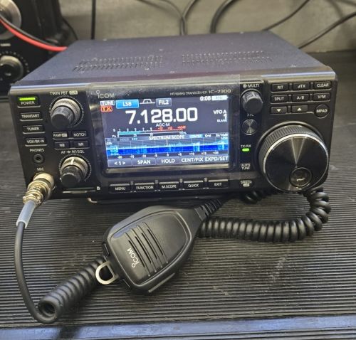 ICOM IC-7300